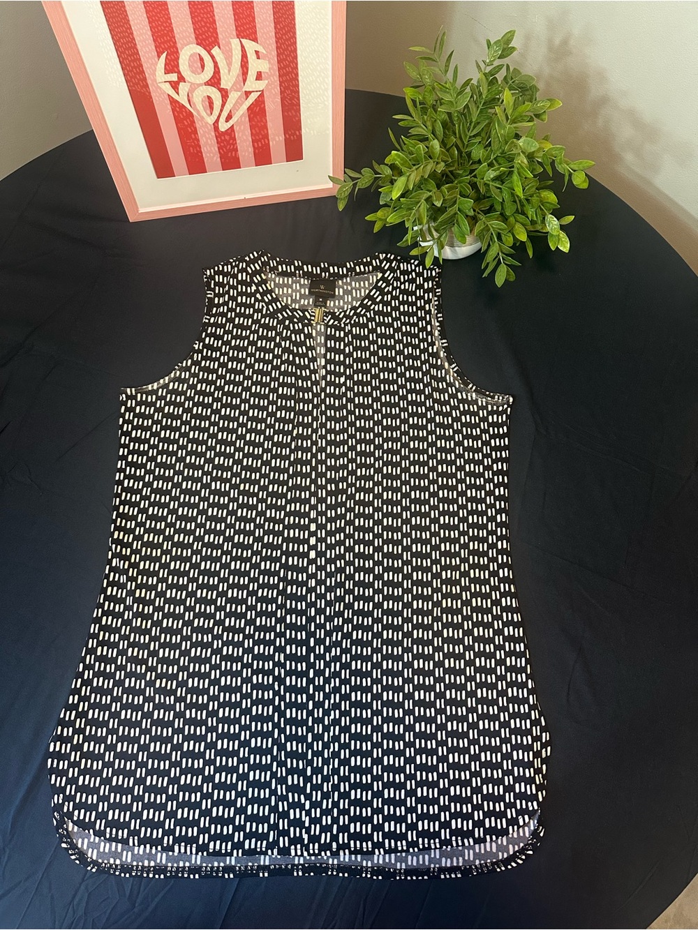 Worthington Black & White Sleeveless Geometric Print Camisole